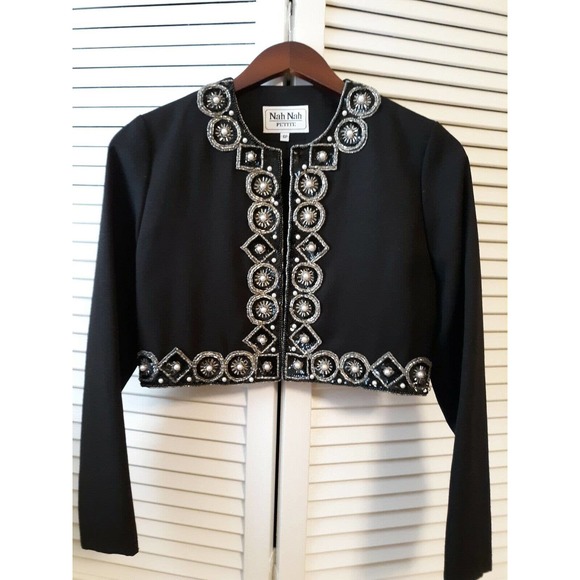 Nah Nah Collection Jackets & Blazers - Nah Nah Collection Elegant Beaded Cropped Jacket size 6P